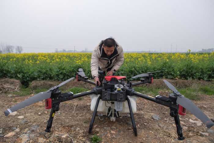 Hubei Tianmen: UAV helps spring farming production-msoen