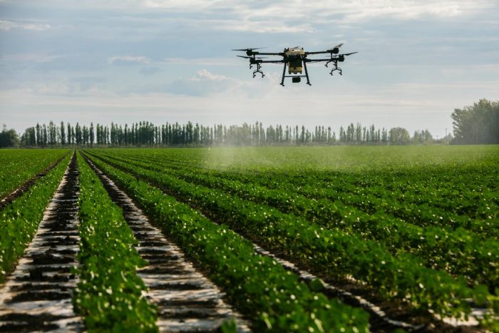 The Benefits of Drone-Assisted Crop Spraying in Agriculture-msoen