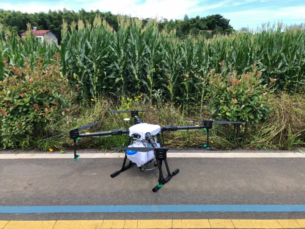 图片[1]-Drones spray pesticides for free. Common pests and diseases are everywhere-msoen